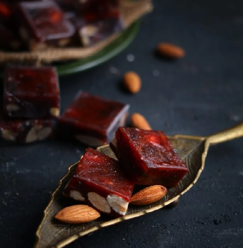 Almond House Date Nut Bar, 250 g-1.webp